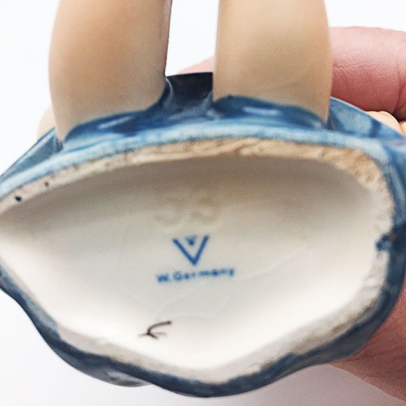 Hummel “Just Rest" Figurine #53 - Picture 5 of 5